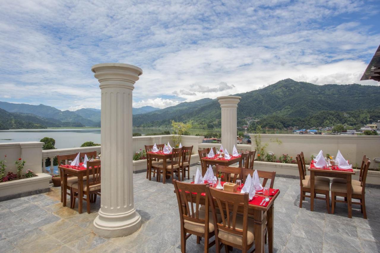 Hotel Portland Pokhara Kültér fotó