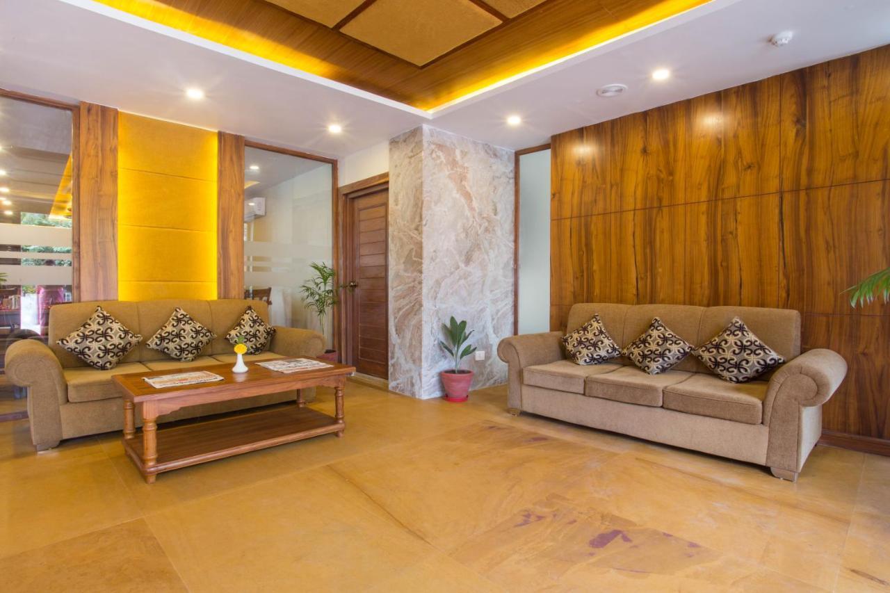 Hotel Portland Pokhara Kültér fotó