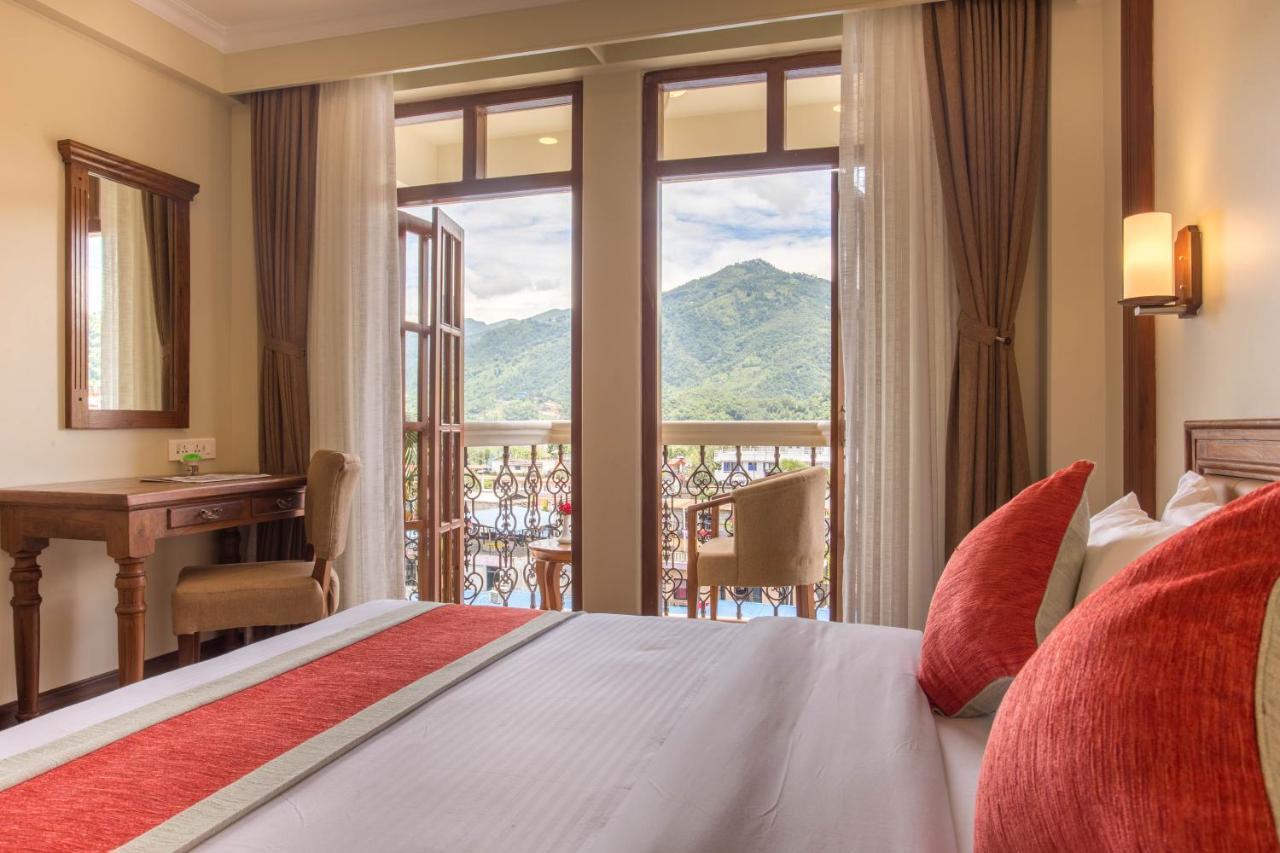 Hotel Portland Pokhara Kültér fotó